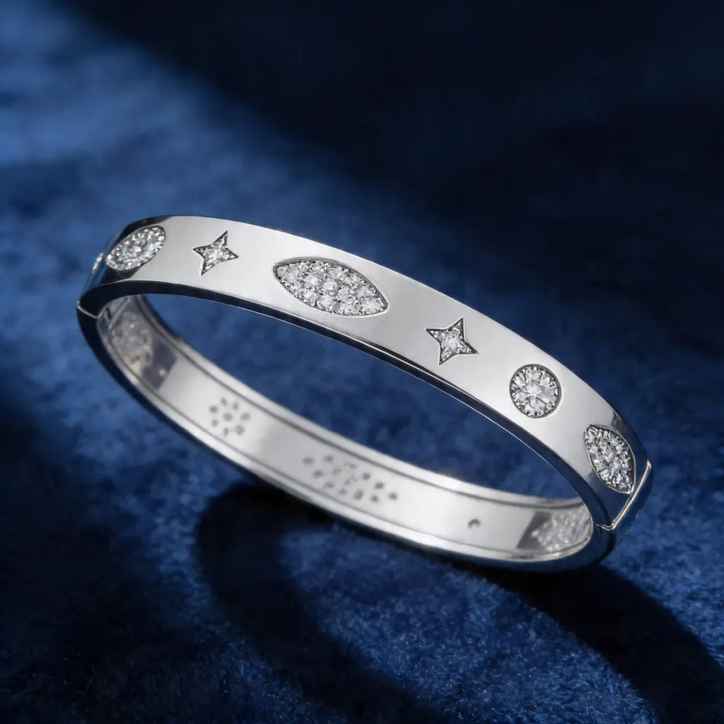 Pulsera brazalete plateado con zirconias P-0041