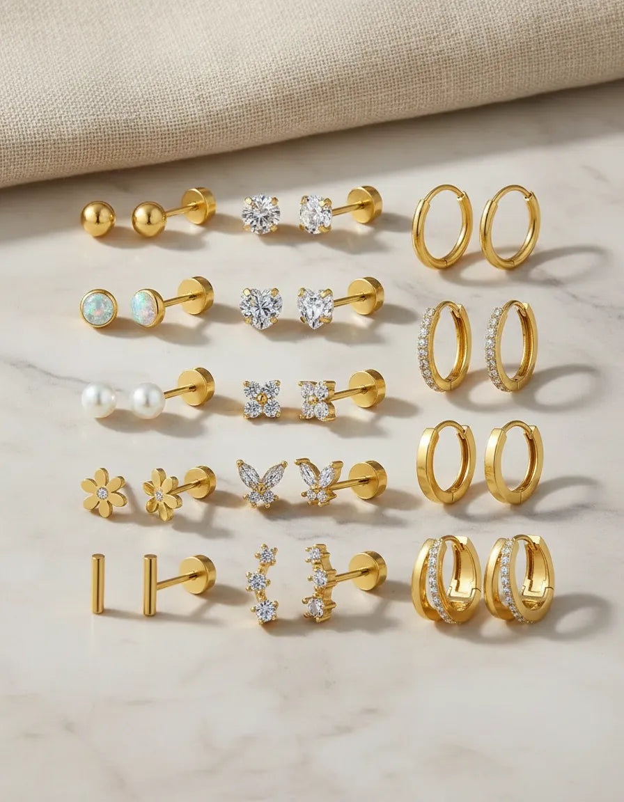 Set 14 pares de aretes dorados | Studs, huggies y zirconias A-0043
