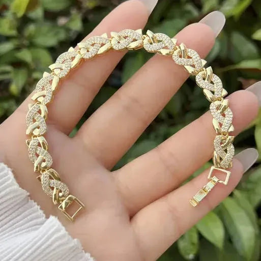 Pulsera dorada tipo eslabón cubano con zirconias P-0020